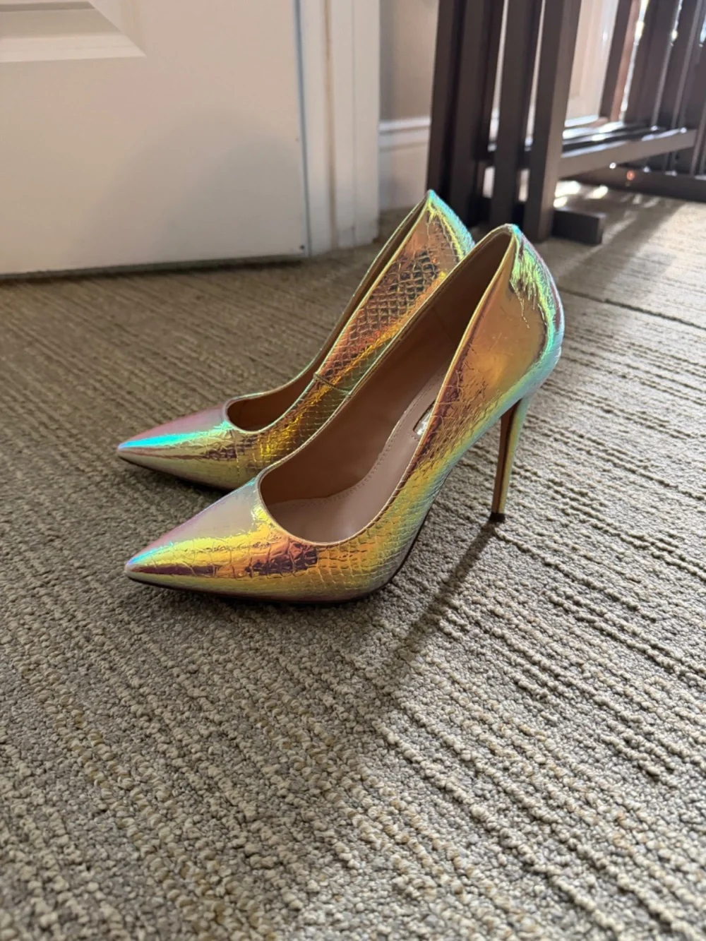 Iridescent Pumps